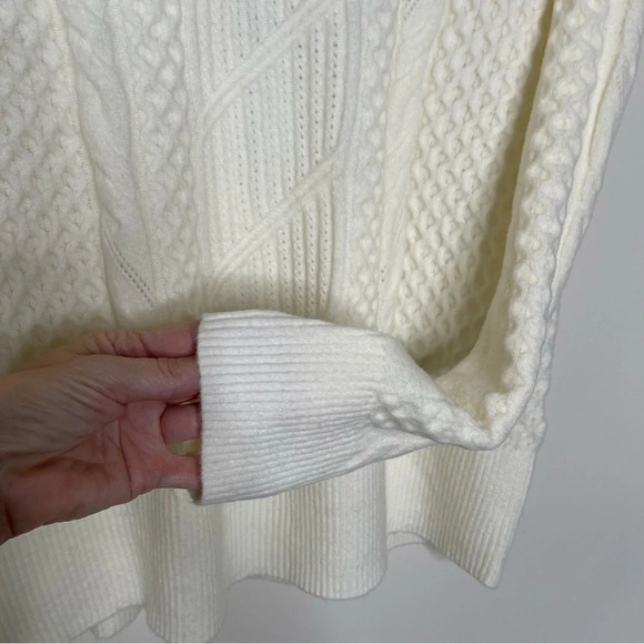 TALBOTS SATIN BOW CABLE KNIT PULLOVER Feminine cabin core holiday party - Picture 4 of 12